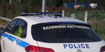 Τροχαίο ατύχημα έξω από την Πυροσβεστική