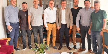 Συνάντηση της ΕΝ.Ε.Φ.Ι. με τον Αντιπεριφερειάρχη Λασιθίου