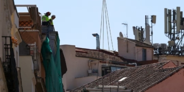 Ισπανία: Δυο νεκροί και δυο αγνοούμενοι στην κατάρρευση κτιρίου στο κέντρο της Μαδρίτης