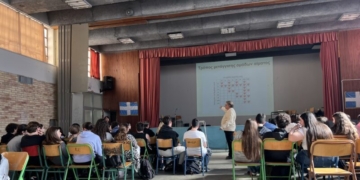 Γενικό Λύκειο Νεάπολης: Εθελοντισμός-η αξία της προσφοράς