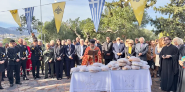 Ο Περιφερειάρχης Κρήτης Σταύρος Αρναουτάκης στον εορτασμό του Πολιούχου Αγίου Νικολάου