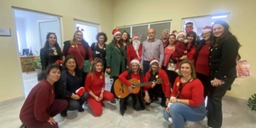 Παραμονή Χριστουγέννων και το Δημαρχείο Ιεράπετρας γέμισε παιδικές φωνές και εορταστικές μελωδίες