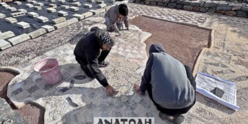 Συντήρηση του ψηφιδωτού  της παλαιοχριστιανικής βασιλικής στον Πόρο