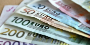 Νέο πρόγραμμα 37 εκατ. ευρώ για τη στήριξη της νέας επιχειρηματικότητας ανέργων 18–29 ετών – Έμφαση σε γυναίκες & ψηφιακή και πράσινη οικονομία