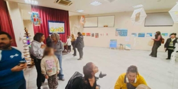 Επίσκεψη του Δημάρχου Αγίου Νικολάου  στην Εικαστική Έκθεση “Το Φως που Μοιραζόμαστε”
