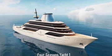 To υπερπολυτελές Four Seasons Yachts 1 στο λιμάνι του Αγίου Νικολάου
