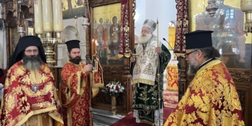 Χριστούγεννα στον Μητροπολιτικό Ναό Αγίου Γεωργίου και ευχές στον Δήμαρχο Ιεράπετρας