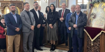 Χριστούγεννα στον Μητροπολιτικό Ναό Αγίου Γεωργίου και ευχές στον Δήμαρχο Ιεράπετρας