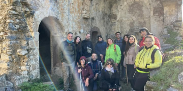 Εορταστική προσκυνηματική πεζοπορία γύρω απ’ τη Νεάπολη