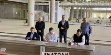 Σε κομβικό στάδιο τα μεγάλα έργα της Κρήτης – Στο αεροδρόμιο Καστελίου ο πρωθυπουργός
