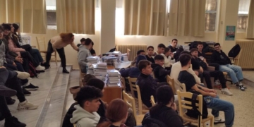 Με επιτυχία το 2ο ΓΕΛ Αγίου Νικολάου διοργάνωσε εκπαιδευτική ενημέρωση με θέμα την «Το Αίμα, η Εθελοντική Αιμοδοσία και η Δωρεά μυελού των οστών