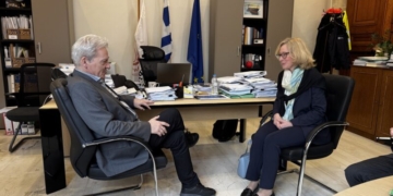 Συνάντηση του Δημάρχου Ηρακλείου Αλέξη Καλοκαιρινού με την Πρέσβειρα της Αυστρίας στην Ελλάδα Gerda Vogl