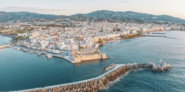 Συνεχίζεται η συζήτηση για τον ελλιμενισμό τουριστικών πλοίων στην Ιεράπετρα