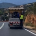 Αμέτρητα περιστέρια και δύο γλάροι έκαναν κατάληψη σε βάρκες της Λίμνης (βίντεο)