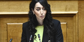 Κ. Σπυριδάκη: «Ψηφιακά “βραχιολάκια” χωρίς γιατρούς και νοσηλευτές – Πρακτικά ανεφάρμοστο το μέτρο στα νοσοκομεία του Λασιθίου»