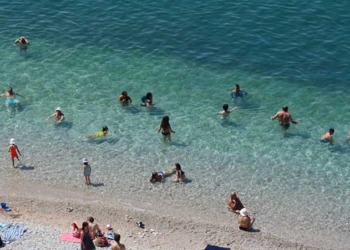 TUI: Ισχυρή ζήτηση για διακοπές