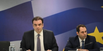 Πίνακες και παραδείγματα με τα μέτρα για fuel pass, diesel κίνησης και ακτοπλοϊκά εισιτήρια
