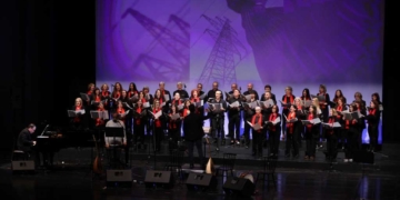Η Δημοτική Χορωδία Αγίου Νικολάου στην ξεχωριστή εκδήλωση της Περιφέρειας Κρήτης για τη Γυναίκα