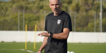 Συνεχίζει στην τεχνική ηγεσία του ΑΟ Βραχασίου ο Νεκτάριος Στάθης