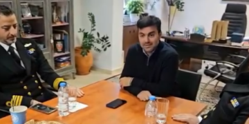 Εθιμοτυπική επίσκεψη πλοίων του Πολεμικού Ναυτικού στο λιμάνι Σητείας