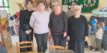 Παρασκεύασαν τα παραδοσιακά Πασχαλινά «Λαζαράκια»