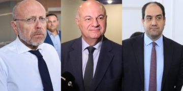 Παραιτήθηκαν Κεφαλογιάννης, Τσιάρας και Βαρτζόπουλος