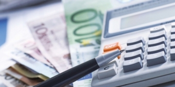 Ρύθμιση χρεών σε 72 δόσεις: Ποιες οφειλές αφορά