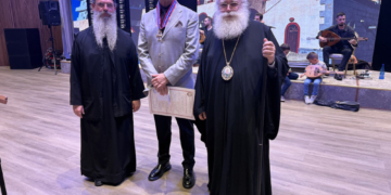 Με επιτυχία το κρητικό γλέντι για την ενίσχυση των εργασιών αποκατάστασης του πανηγυρίζοντος Ιερού Καθεδρικού Ναού της Αγίας Φωτεινής Ιεράπετρας