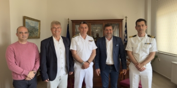 Συνάντηση του Αντιπεριφερειάρχη Λασιθίου με το νέο Περιφερειακό Διοικητή Λιμενικού Σώματος Κρήτης