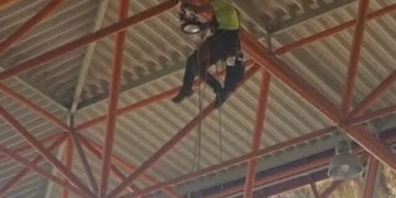 Αλλαγή φωτιστικών σωμάτων στα βοηθητικά γήπεδα του Κλειστού Γυμναστηρίου της Νέας Αλικαρνασσού