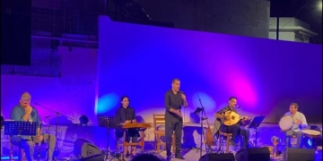 «Πολλά εν θέλω να σου πω…»,