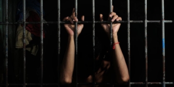 Στη φυλακή η μητέρα του 3χρονου παιδιού που νοσηλεύεται στο ΠΑΓΝΗ