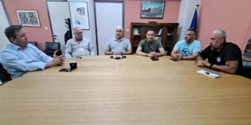 Συνάντηση του Δημάρχου Αγίου Νικολάου με το Σωματείο «Άγιος Νικόλαος Καλαθοσφαίριση Europlan» και το τμήμα Βόλεϊ