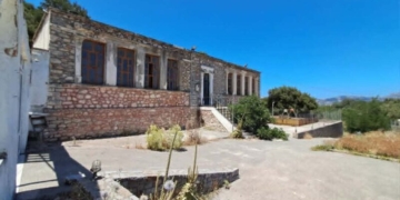 Εγκρίθηκε η χρηματοδότηση για την αναβάθμιση της αυλής του πρώην Δημοτικού Σχολείου Καμινακίου