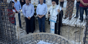 Η τελετή θεμελίωσης του νέου Κοιμητηριακού Ναού Καλαμαύκας