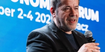 Διεθνής Διάκριση για τον Καθηγητή Νίκο Παπαδάκη