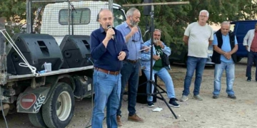 Στο πλευρό των πολιτών ο Δήμαρχος Ιεράπετρας στη διαμαρτυρία για τη Θρυπτή