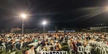 Άδοξο τέλος στο παραδοσιακό γλέντι με τους Νίκο και Αντώνη Ξυλούρη στην Αμμούδα