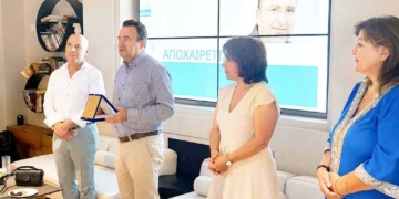 Τιμή στον Εμμανουήλ Μακράκη για την πολυετή προσφορά του στην Πρωτοβάθμια Εκπαίδευση Λασιθίου