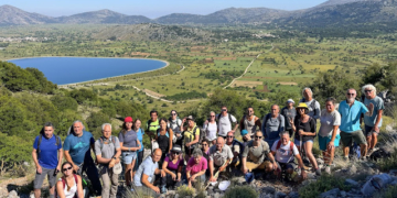 Ορειβατική εξόρμηση από την ανατολική πλευρά του Οροπέδιου Λασιθίου στο Φαράγγι του Χαυγά