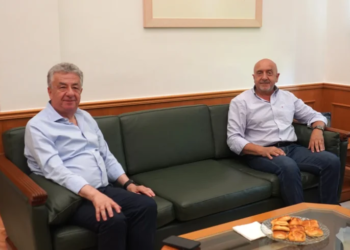 Συνάντηση Περιφερειάρχη Κρήτης με τον Δήμαρχο Σφακίων