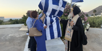 Αρχιερατικός Εσπερινός της εορτής της Αγίας Κυριακής και αποκαλυπτήρια Μνημείου Πεσόντων στην Παχειά Άμμο Ιεράπετρας
