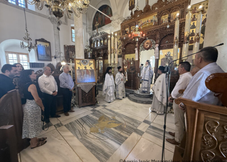 Η Κυριακή των Πατέρων της Δ´ Οικουμενικής Συνόδου στον Ιερό Μητροπολιτικό Ναό Αγίου Γεωργίου Ιεράπετρας και τεσσαρακονθήμερο μνημόσυνο