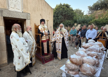 Αρχιερατικός Εσπερινός στον πανηγυρίζοντα Ιερό Ναό Αποστόλου Σίλα Καλού Χωριού