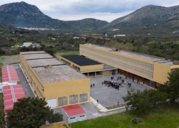 Απάτη καταγγέλλει το Γυμνάσιο Νεάπολης