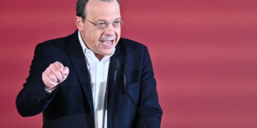 Παραιτήθηκε από τον ΣΥΡΙΖΑ ο Σωκράτης Φάμελλος