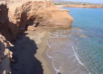 Στα κρατητήρια ιδιοκτήτης ταβέρνας στη Χιόνα!