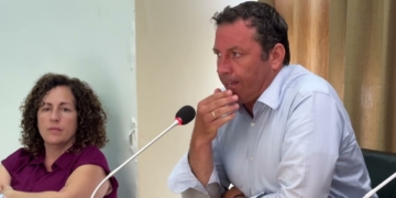 Μ. Μενεγάκης: «Δεν υιοθετώ τις μομφές κατά της προέδρου – Το Δημοτικό Συμβούλιο λειτούργησε σωστά»