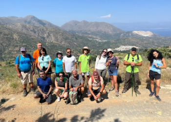 Μια ξεχωριστή διαδρομή στη Μυρσίνη και τα Μέσα Μουλιανά