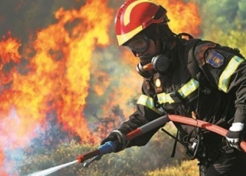 Ηράκλειο: Διοικητικό πρόστιμο 3.093 ευρώ σε αλλοδαπό για χρήση φλόγας σε υπαίθριο χώρο